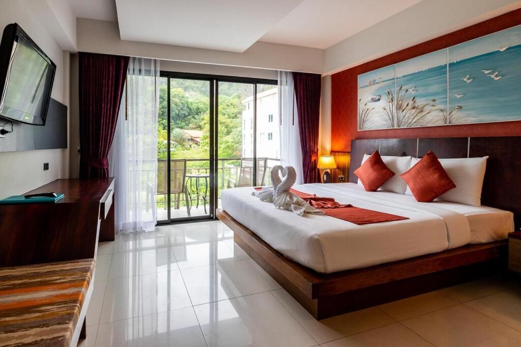 Dipantai Boutique Beach Resort Patong 외부 사진