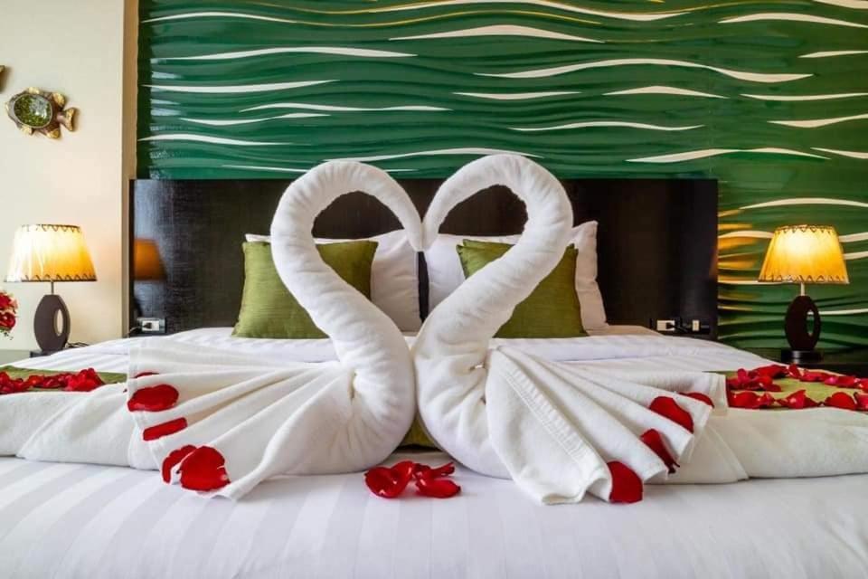 Dipantai Boutique Beach Resort Patong 외부 사진